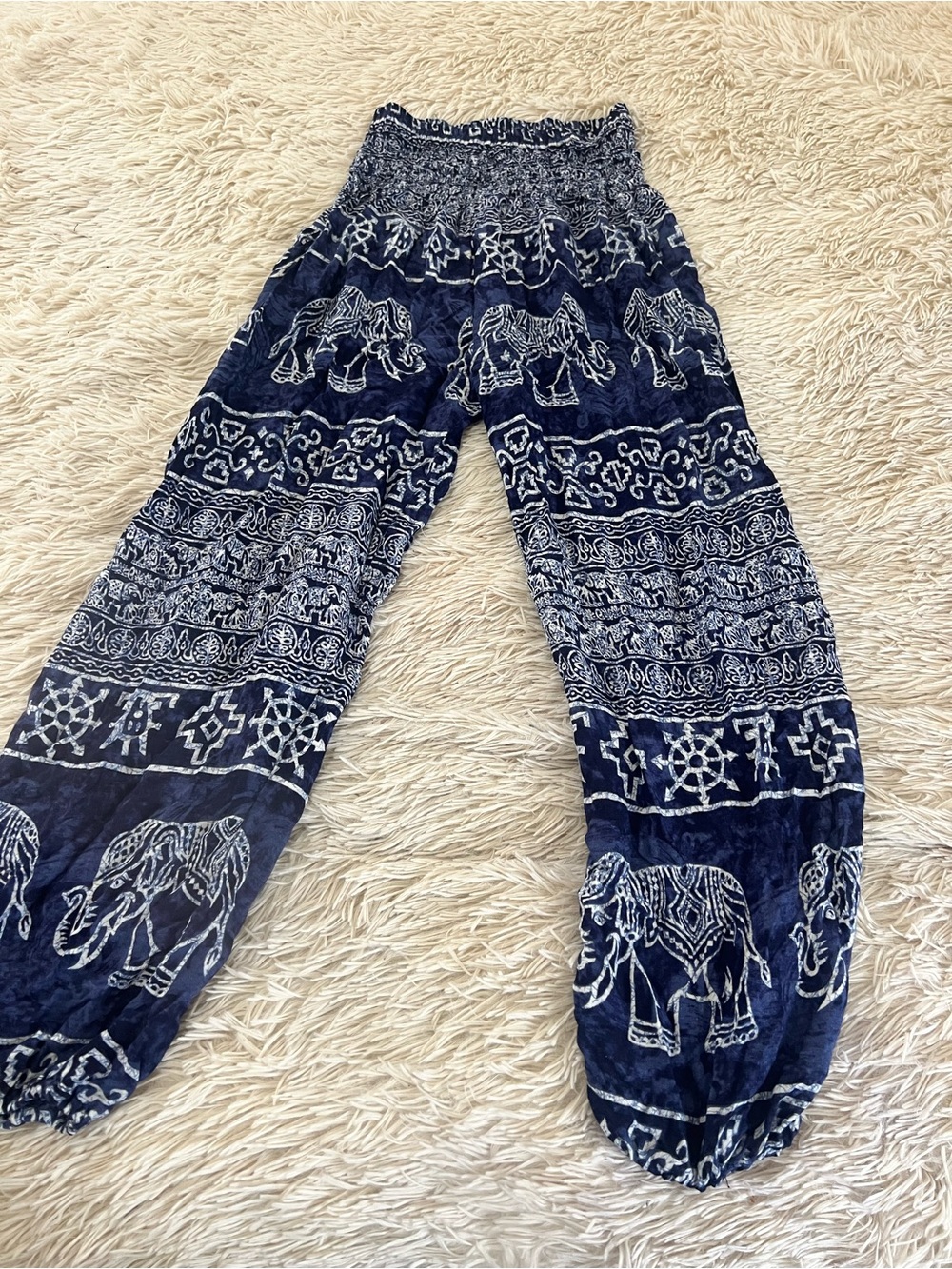 Women’s Navy Elephant Print Smocked Waist Harem Pants